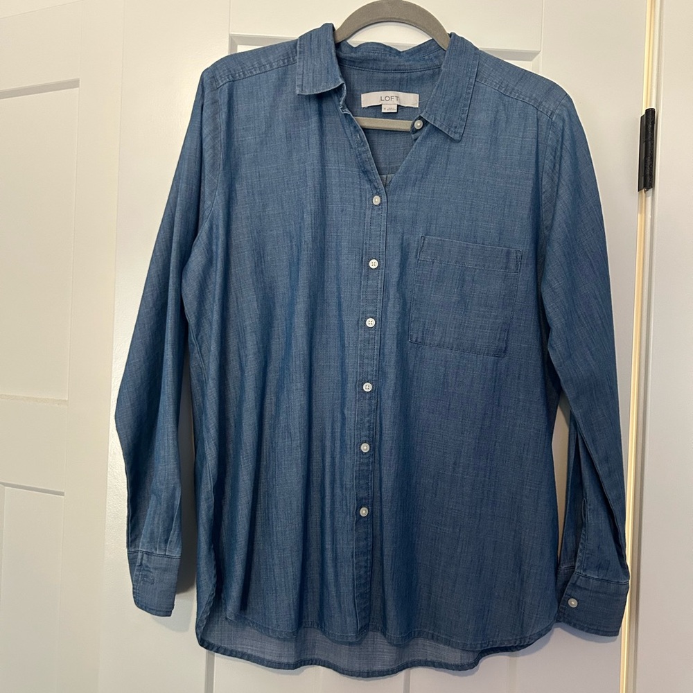 LOFT Women’s Blue Shirt